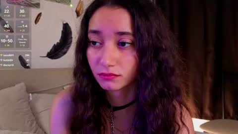 Lola and Stacey online show from August 12, 3:36 pm