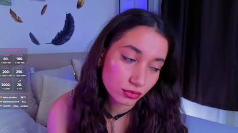 Lola and Stacey online show from August 15, 2:32 pm