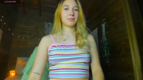 Shantall online show from August 8, 12:33 am