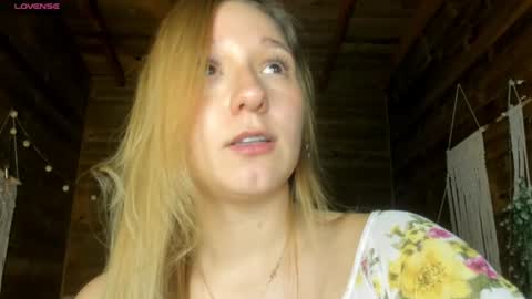Shantall online show from August 12, 3:42 am