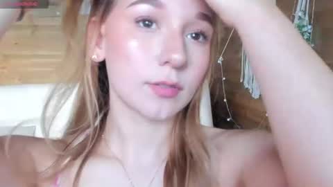 Shantall online show from August 12, 10:45 pm