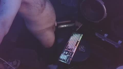 shawntheone3535b online show from June 19, 3:28 am