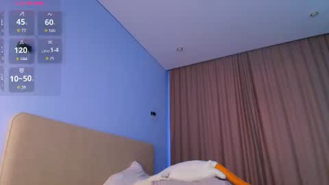 shawty_lia online show from August 14, 1:31 am