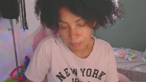 Shayna online show from August 3, 7:21 pm