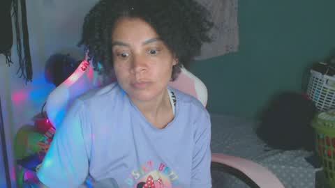 Shayna online show from August 7, 5:40 am