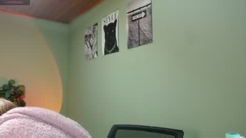 she_alice online show from July 31, 5:03 am