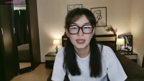 Sheila online show from August 18, 8:42 am