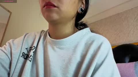 sheilly_brown online show from August 5, 6:17 pm