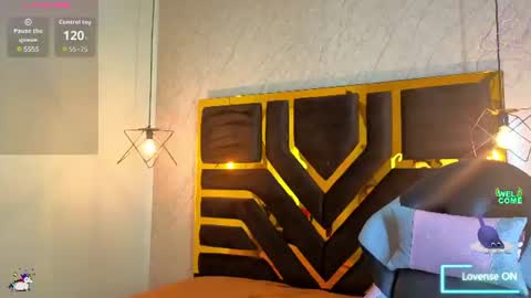 sheilly_brown online show from August 12, 12:35 am