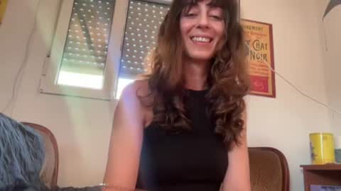shekitty online show from July 14, 9:45 am