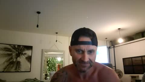 sheldon8tor23 online show from August 8, 3:23 pm