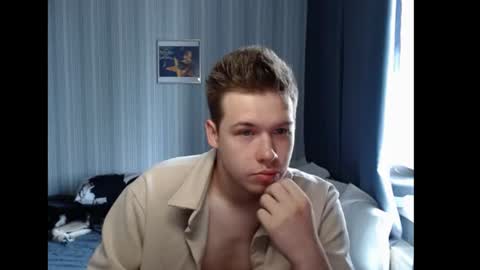 SheldonM online show from August 3, 9:49 am