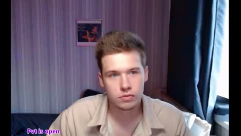 SheldonM online show from August 10, 1:23 pm