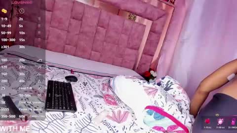 shenielxxx online show from August 3, 2:57 pm
