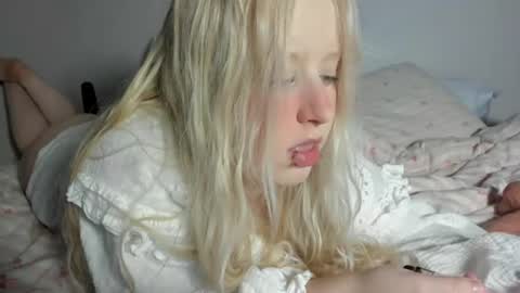 say me shery online show from July 11, 1:00 am