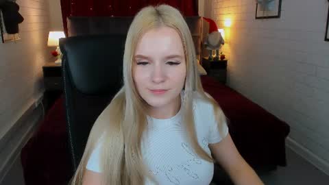 Sweet Sherri online show from August 13, 11:57 am