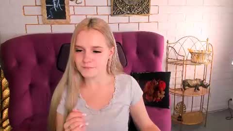 Sweet Sherri online show from August 16, 6:28 am