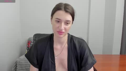 sherril_fox online show from July 17, 12:27 pm