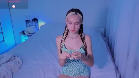 Sheyli online show from June 15, 12:14 pm