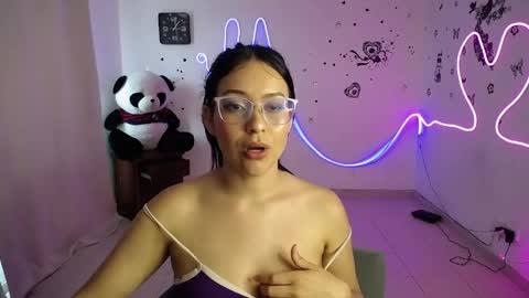 shilot_ms online show from May 4, 5:58 pm