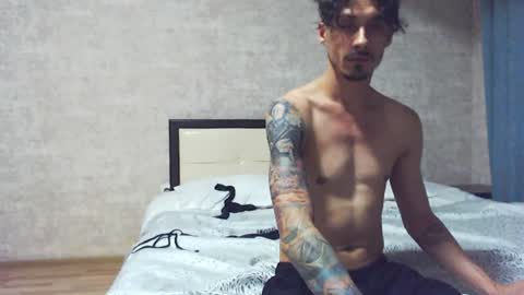 Lindsay  Damon online show from July 26, 3:06 pm