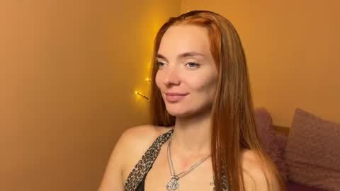 Alexis online show from July 28, 6:14 pm