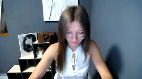 Jesica online show from August 7, 11:43 am