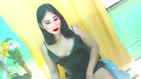 Hot Jessie online show from August 3, 11:50 am