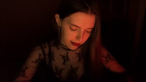 shiraha___rafieru online show from July 17, 8:31 pm
