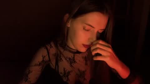 shiraha___rafieru online show from July 17, 9:37 pm