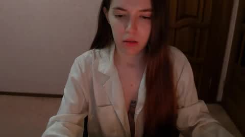 shiraha___rafieru online show from August 11, 10:45 pm