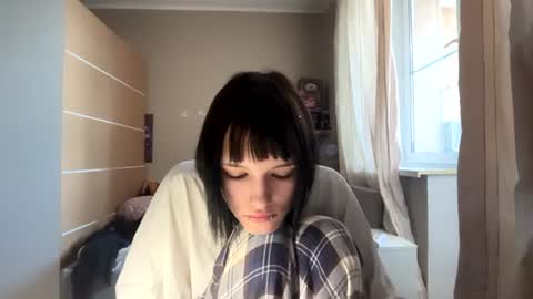 Nana online show from August 5, 10:13 am