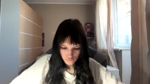Nana online show from August 5, 1:31 pm