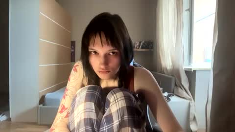 Nana online show from August 18, 9:48 am