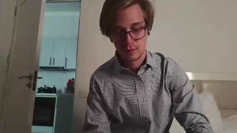 Matthew online show from July 26, 5:40 pm