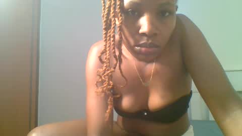 Shirleen online show from August 10, 8:49 am