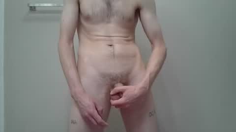 shirtless_me online show from August 1, 6:52 am