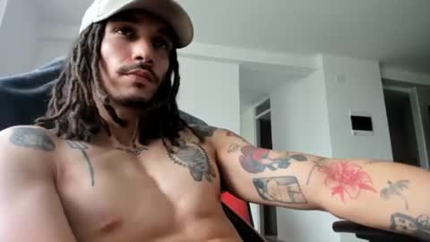 Kamus  -- online show from August 9, 3:35 pm