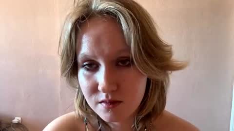 Charlotte online show from August 11, 12:34 am
