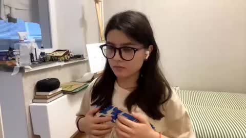 Marie online show from August 11, 4:31 pm
