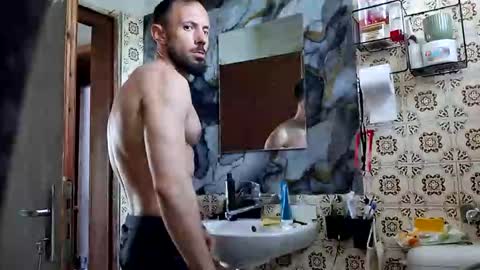 shootliker online show from May 17, 2:29 pm