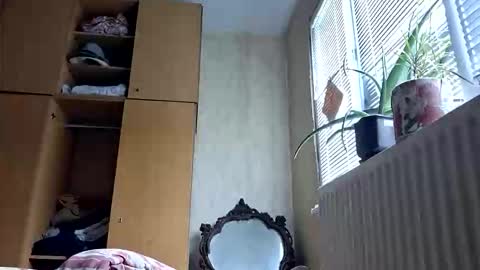 shootliker online show from May 25, 8:38 am