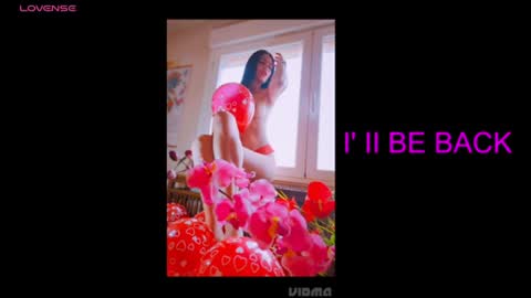 queen squirt online show from August 6, 7:40 am