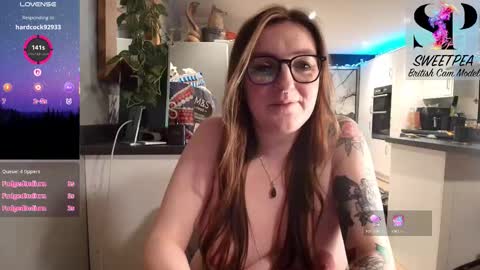 short sweetpea online show from March 10, 9:44 pm