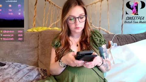 short sweetpea online show from April 6, 5:39 pm