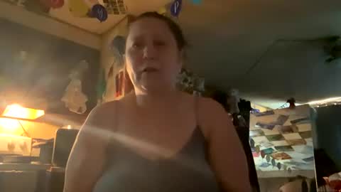 shorty920505 online show from July 12, 8:15 pm