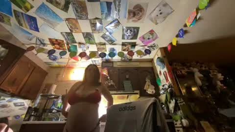 shorty920505 online show from September 1, 2:45 am