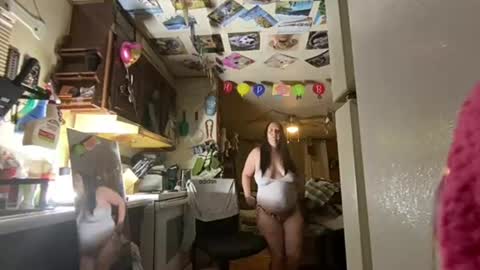 shorty920505 online show from September 1, 4:57 am