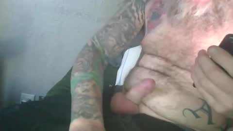 showuthed online show from April 25, 3:29 pm