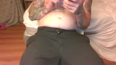 showuthed online show from August 3, 8:43 am